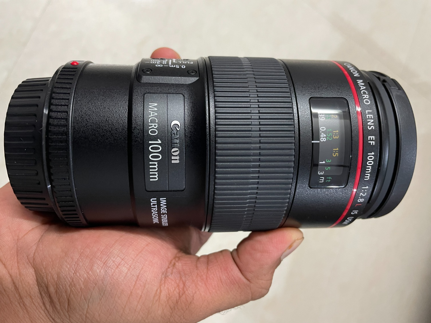 Buy Canon EF 100mm f2.8L Macro IS USM Lens Online in India at